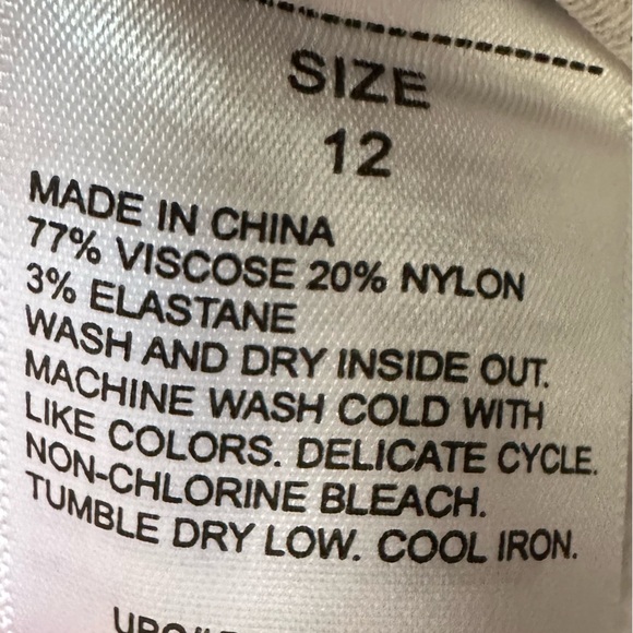 RAFAELLA Women’s Pull On Black & Tan Houndstooth Pants Size Slim Ankle 12 - Picture 6 of 6